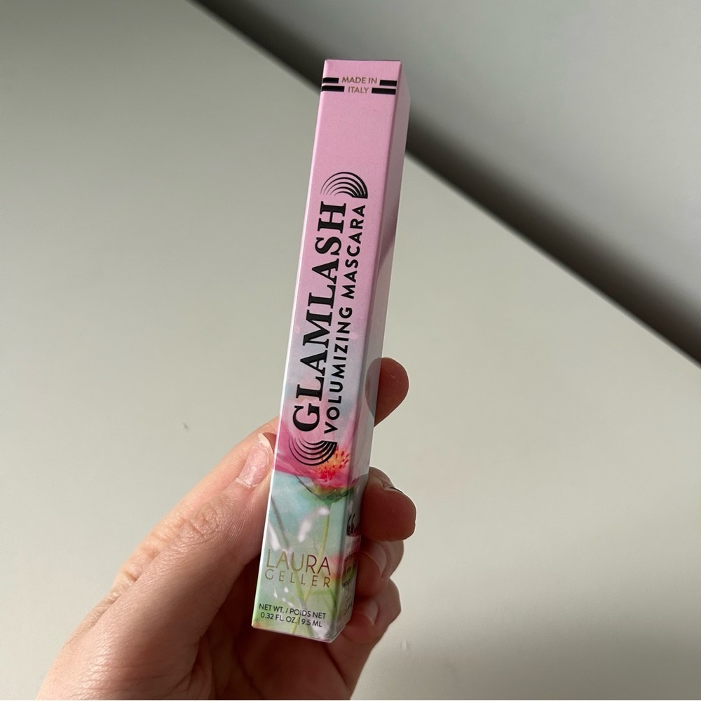 NIB Laura Geller GlamLash Volumizing Mascara